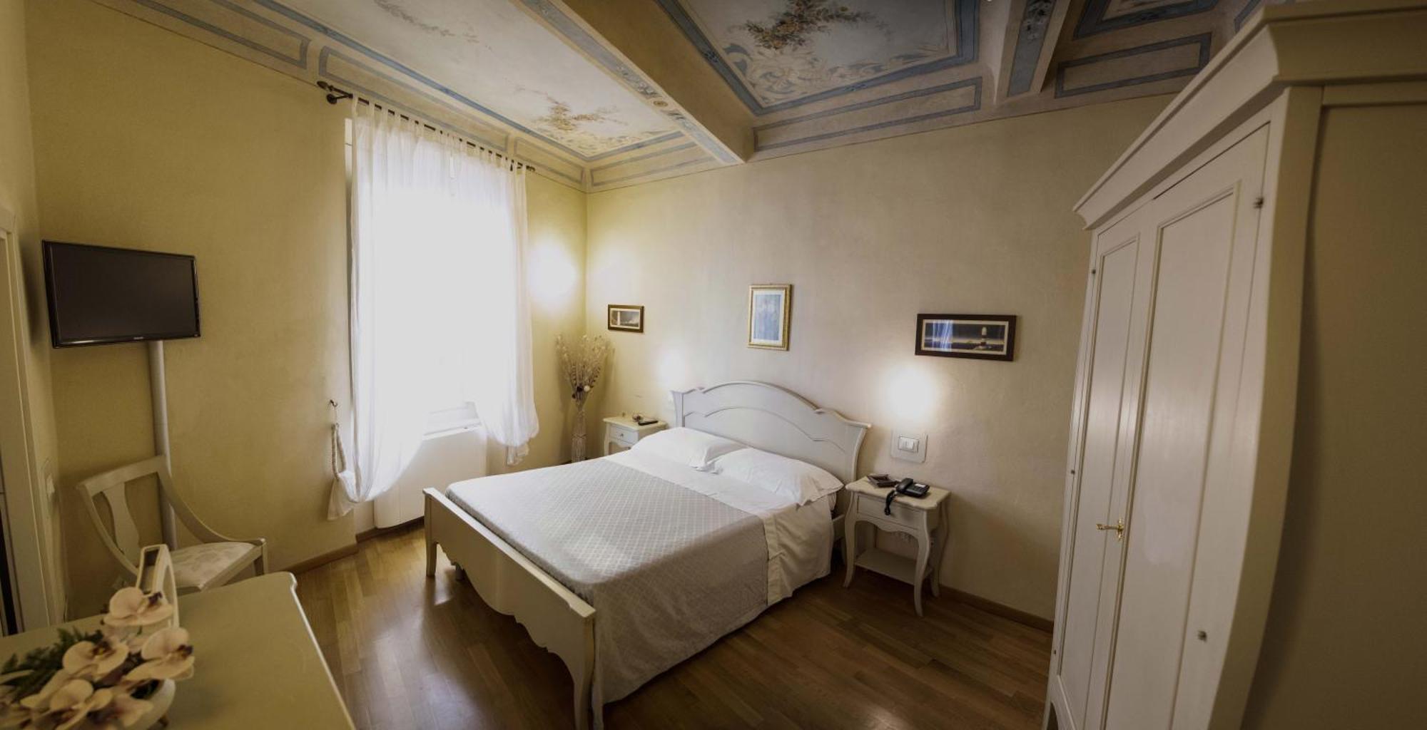 Gasthuis Residenza D'epoca Relais I Miracoli 2*
