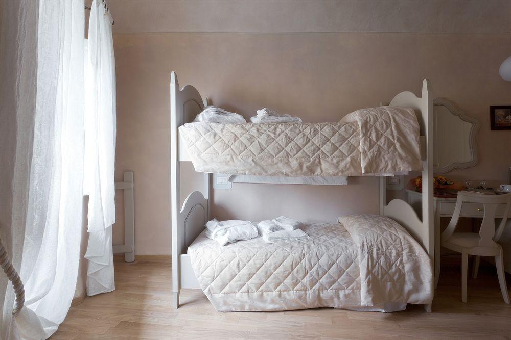 Gasthof Residenza D'epoca Relais I Miracoli 2*